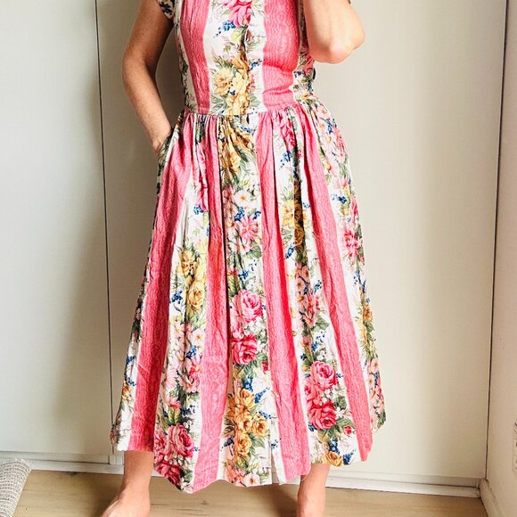 Meet your Posher:) Poshmark Ambassador!!! - Picture 14 of 16